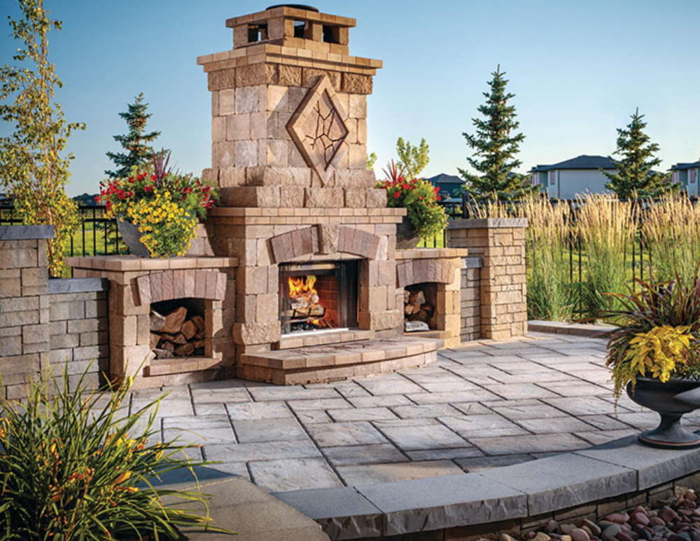 Big Bend Landscaping Belgard fire place and seating wall