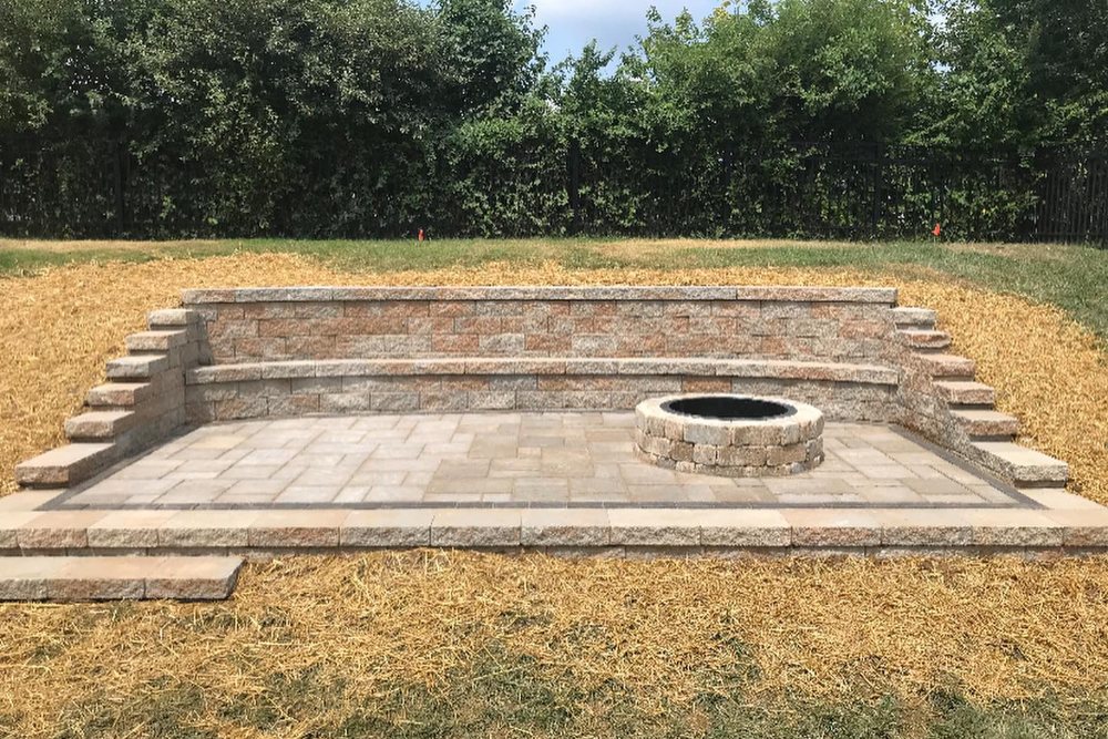 Big Bend Landscaping seating and fire pit