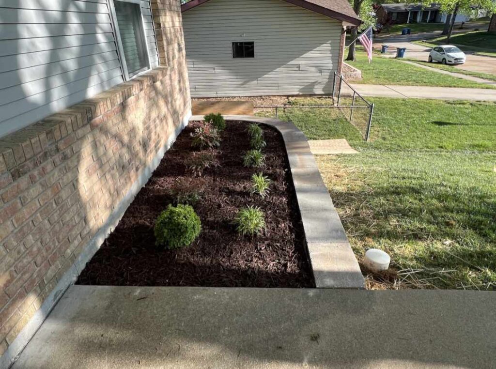 Big Bend Landscaping Retaining Wall and Garden Bed